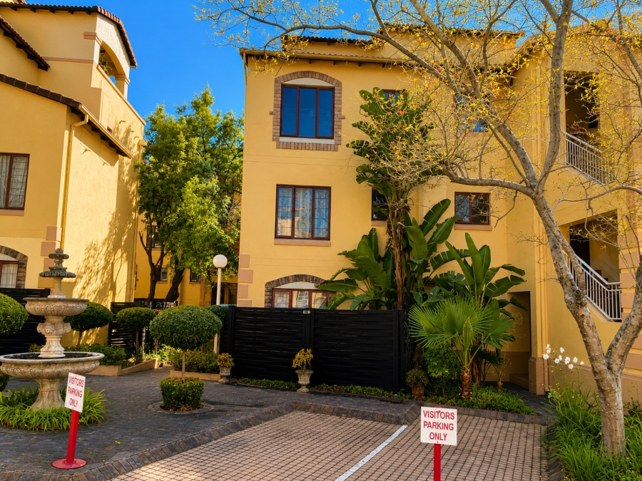 2 Bedroom Property for Sale in Sunninghill Gauteng