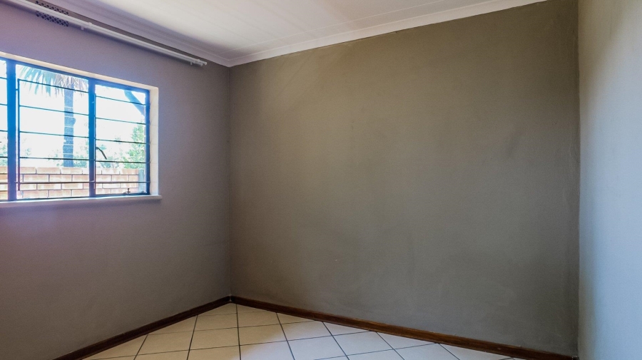 To Let 2 Bedroom Property for Rent in Lilianton Gauteng