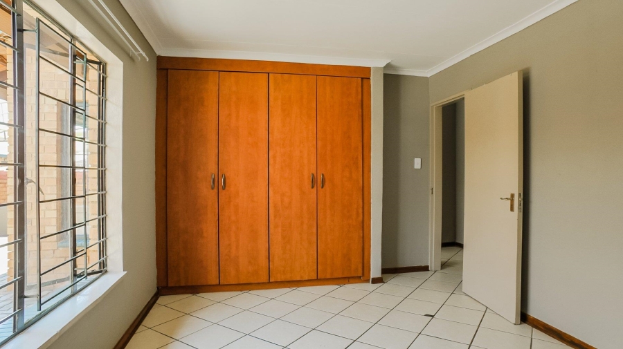 To Let 2 Bedroom Property for Rent in Lilianton Gauteng