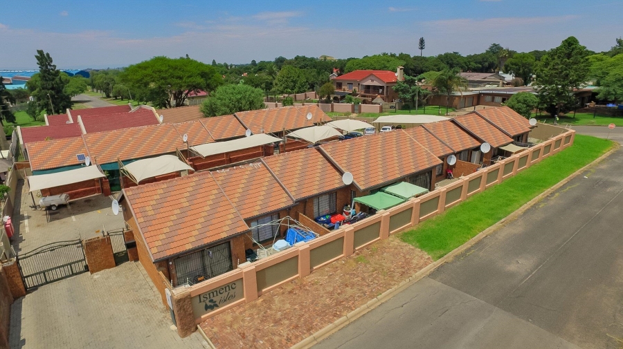 To Let 2 Bedroom Property for Rent in Lilianton Gauteng