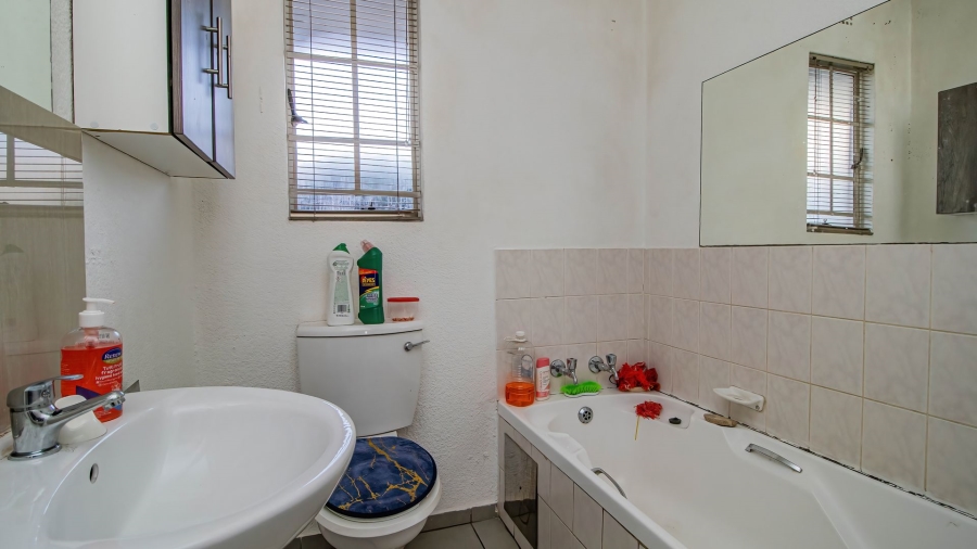 3 Bedroom Property for Sale in Eden Glen Gauteng