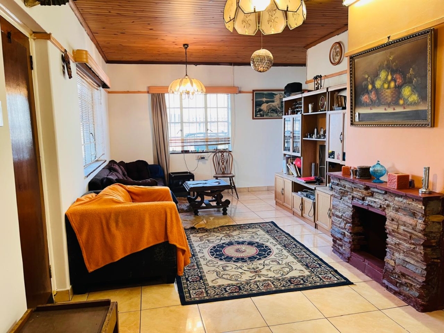 3 Bedroom Property for Sale in Wychwood Gauteng