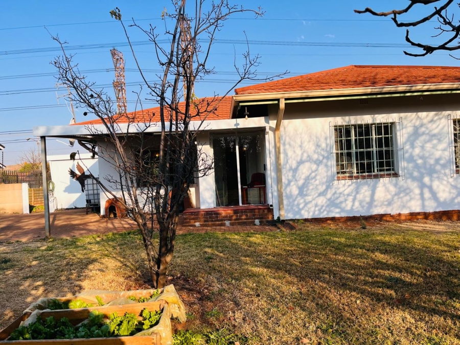 3 Bedroom Property for Sale in Wychwood Gauteng