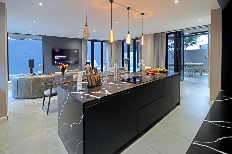 5 Bedroom Property for Sale in Bryanston Gauteng
