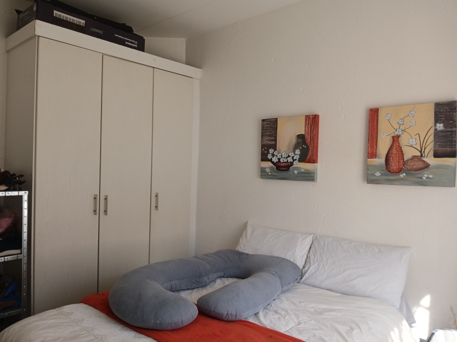 3 Bedroom Property for Sale in Honeydew Grove Gauteng