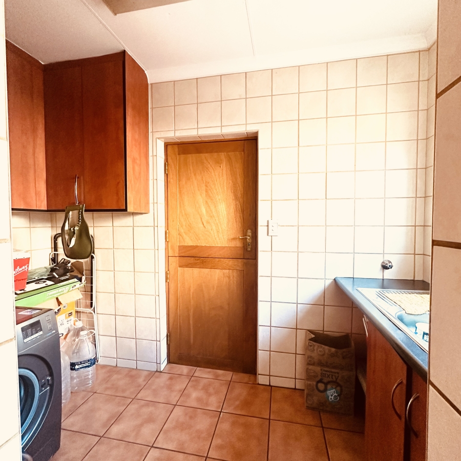 3 Bedroom Property for Sale in Thatchfield Estate Gauteng