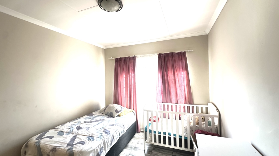3 Bedroom Property for Sale in Thatchfield Estate Gauteng