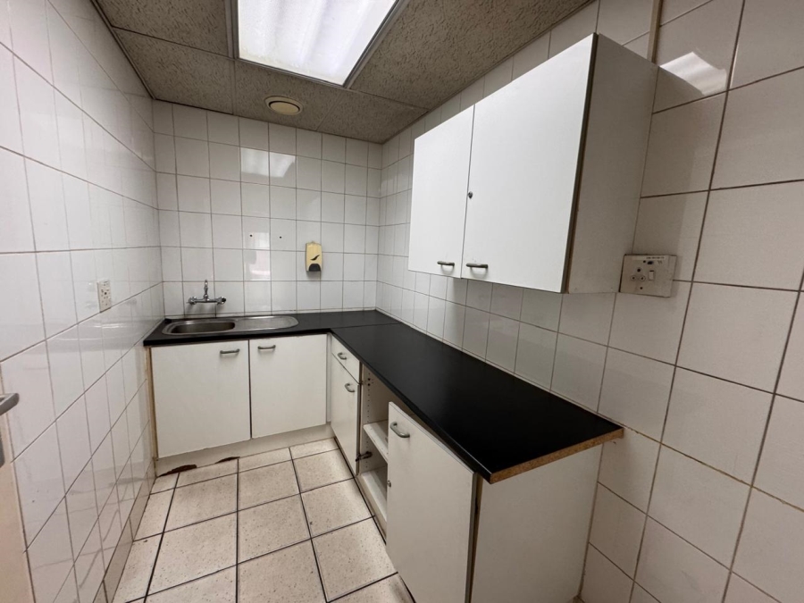 To Let Commercial Property for Rent in Bruma Gauteng