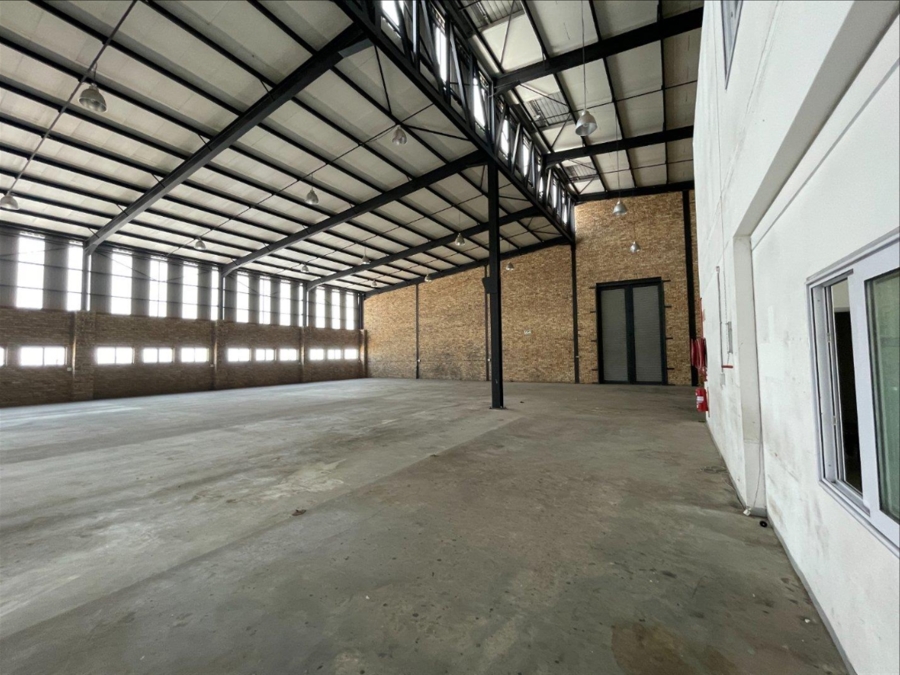 To Let Commercial Property for Rent in North Riding Gauteng