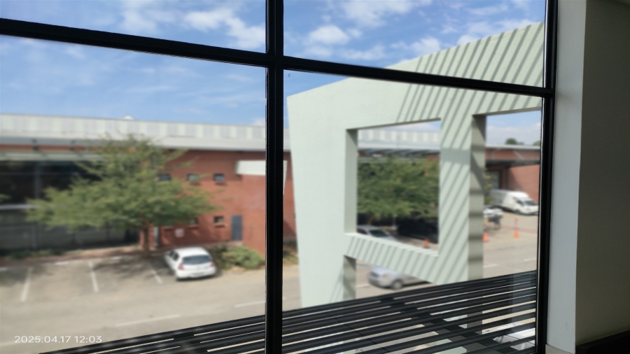 To Let Commercial Property for Rent in North Riding Gauteng