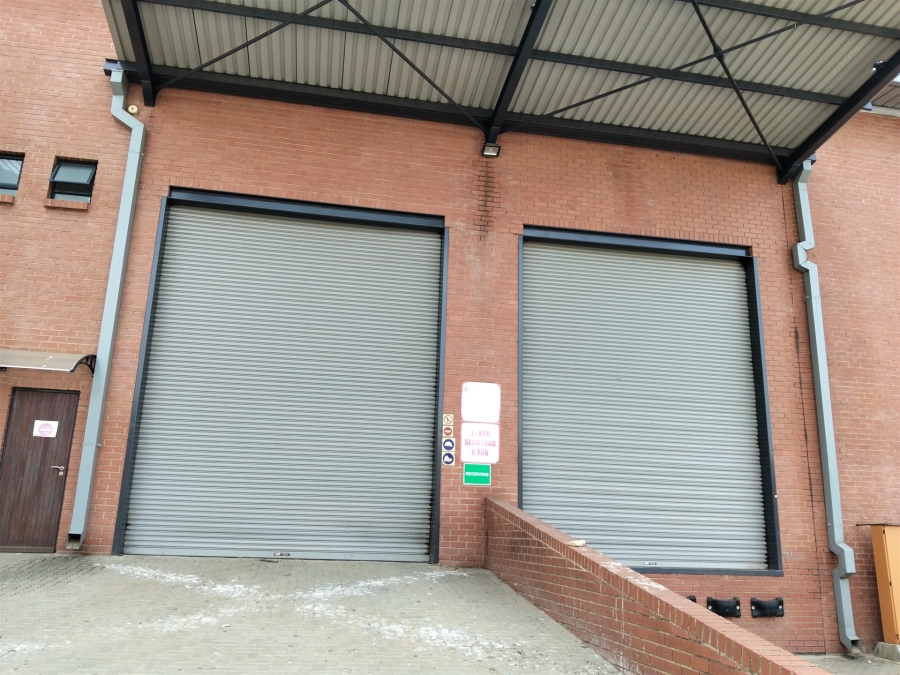 To Let Commercial Property for Rent in North Riding Gauteng