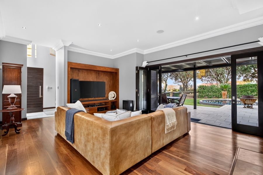 5 Bedroom Property for Sale in Southdowns Estate Gauteng