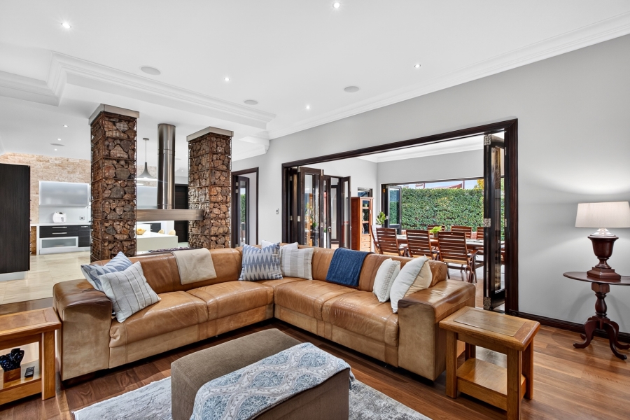 5 Bedroom Property for Sale in Southdowns Estate Gauteng