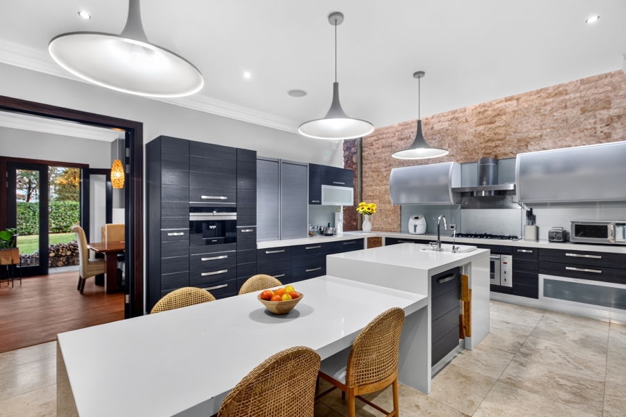 5 Bedroom Property for Sale in Southdowns Estate Gauteng