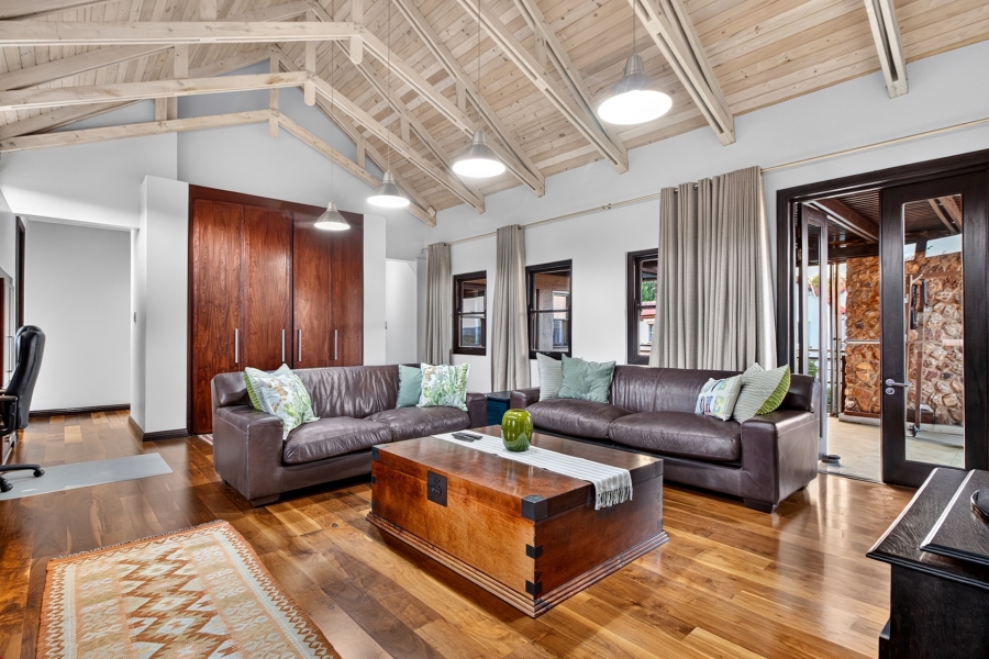 5 Bedroom Property for Sale in Southdowns Estate Gauteng