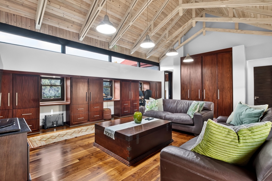 5 Bedroom Property for Sale in Southdowns Estate Gauteng