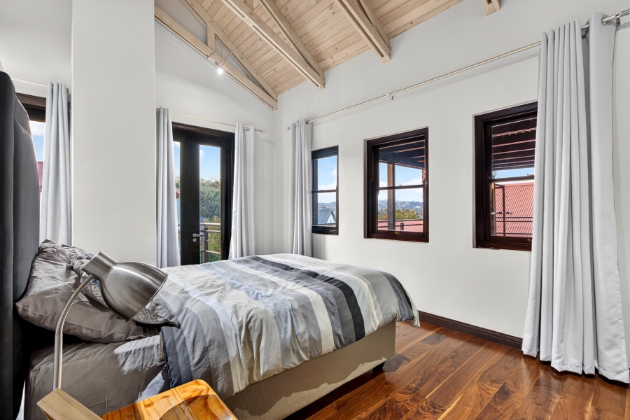 5 Bedroom Property for Sale in Southdowns Estate Gauteng