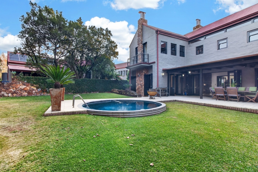5 Bedroom Property for Sale in Southdowns Estate Gauteng