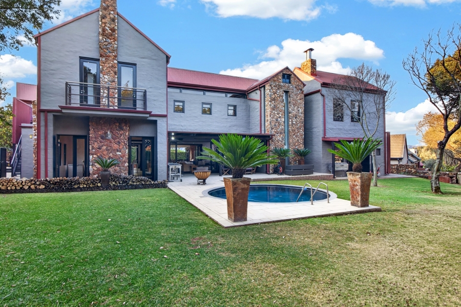 5 Bedroom Property for Sale in Southdowns Estate Gauteng