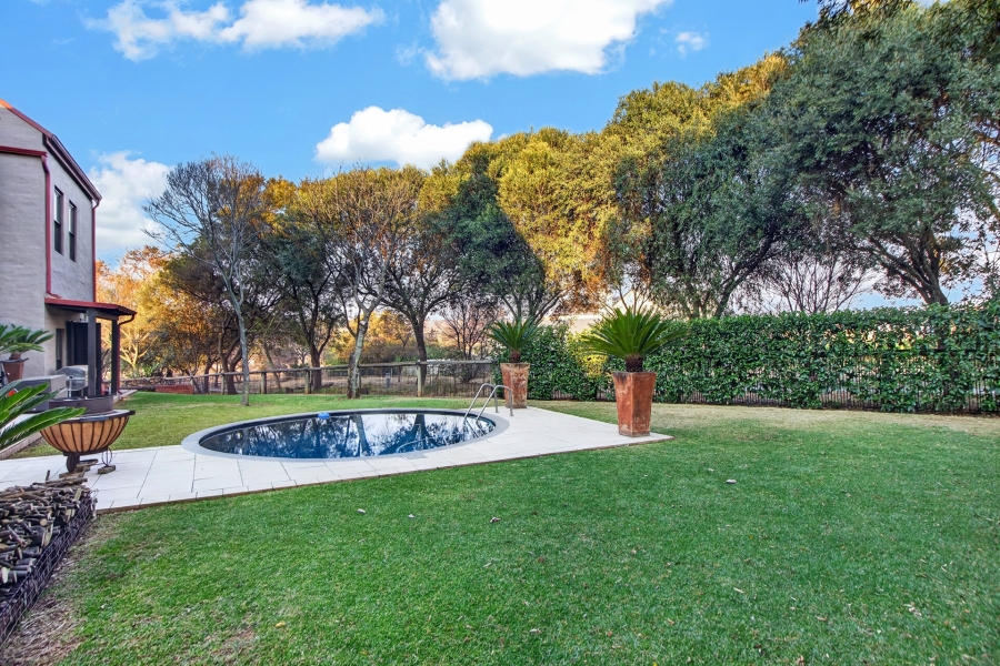 5 Bedroom Property for Sale in Southdowns Estate Gauteng
