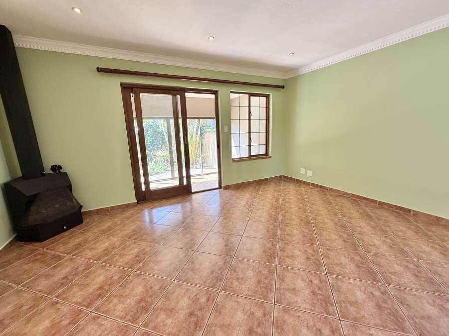 3 Bedroom Property for Sale in The Wilds Gauteng