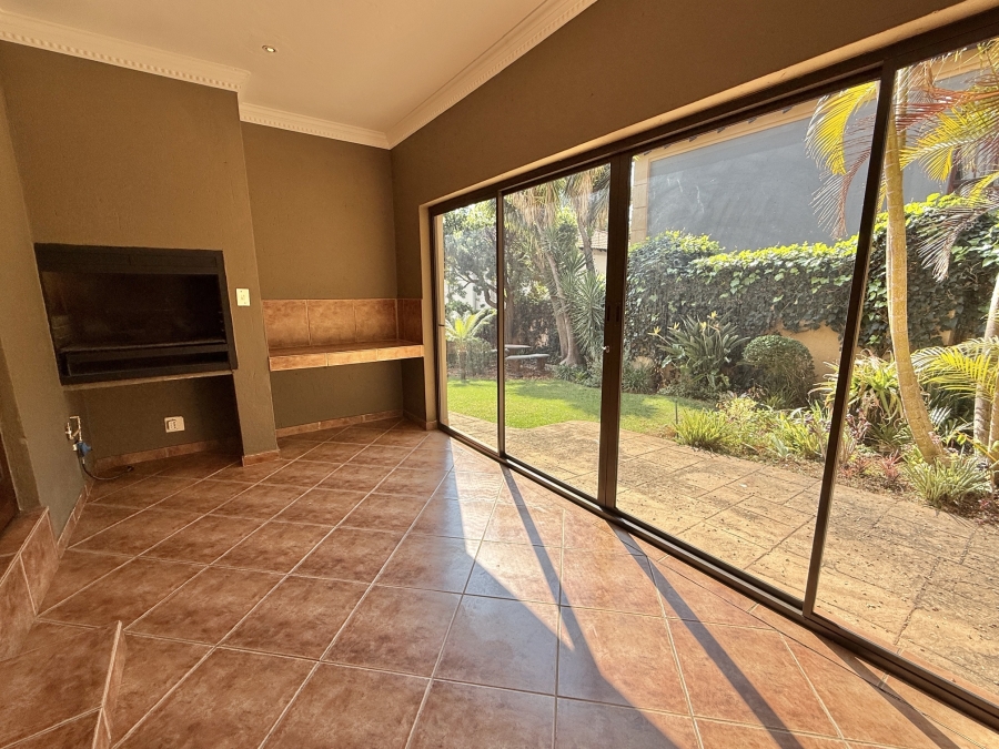 3 Bedroom Property for Sale in The Wilds Gauteng