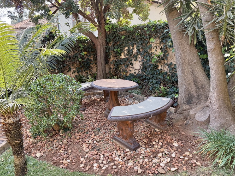 3 Bedroom Property for Sale in The Wilds Gauteng