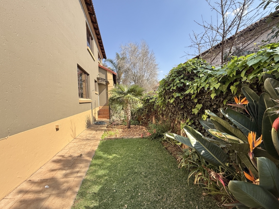 3 Bedroom Property for Sale in The Wilds Gauteng
