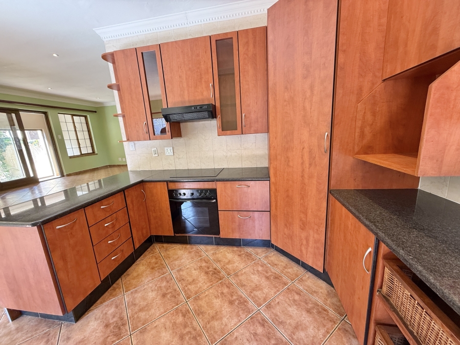 3 Bedroom Property for Sale in The Wilds Gauteng