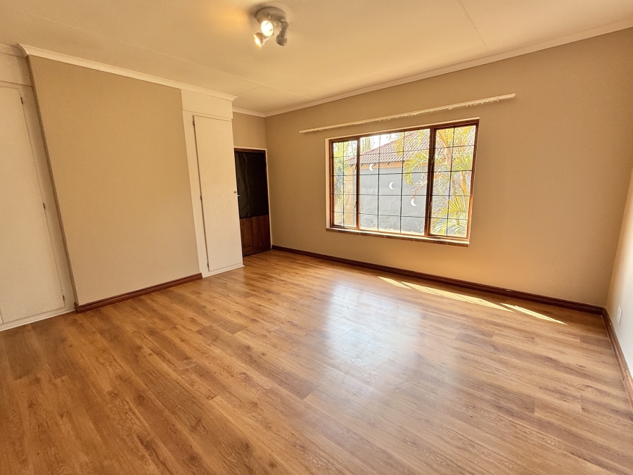 3 Bedroom Property for Sale in The Wilds Gauteng