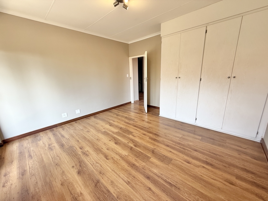 3 Bedroom Property for Sale in The Wilds Gauteng