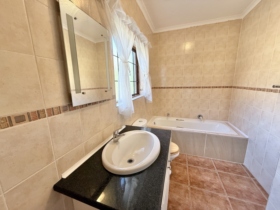 3 Bedroom Property for Sale in The Wilds Gauteng