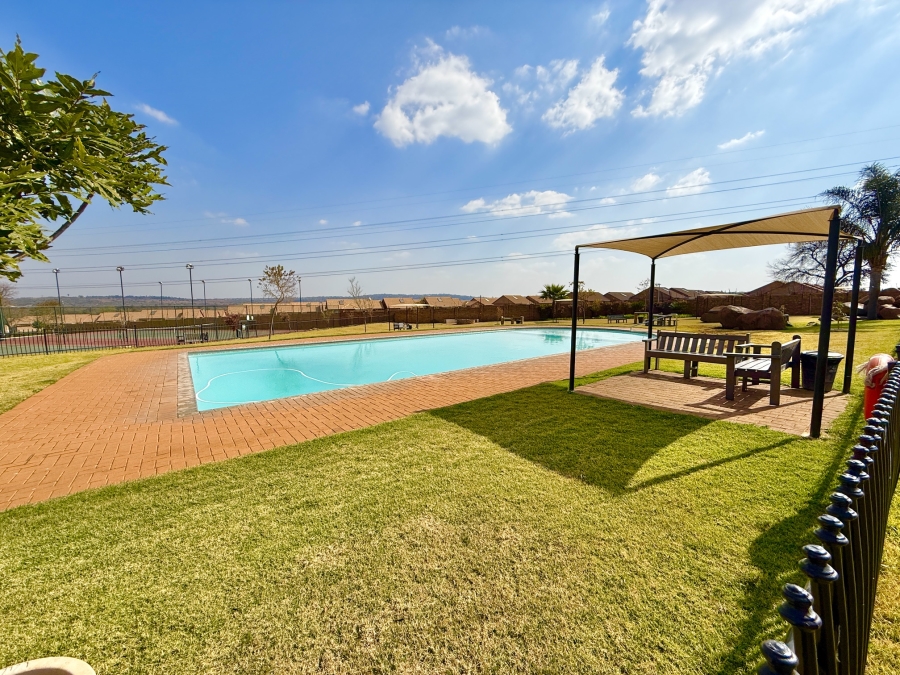 3 Bedroom Property for Sale in The Wilds Gauteng