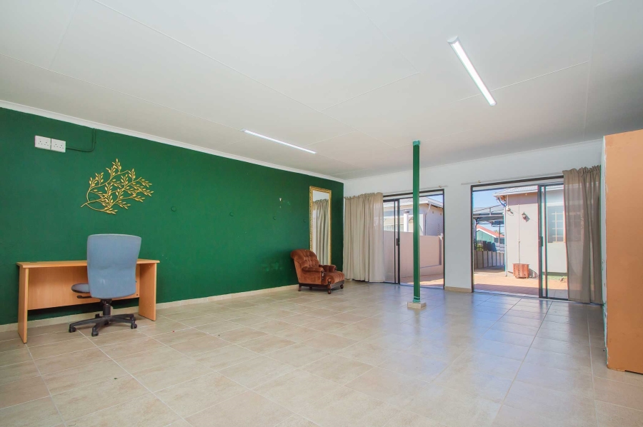 2 Bedroom Property for Sale in Krugersdorp North Gauteng