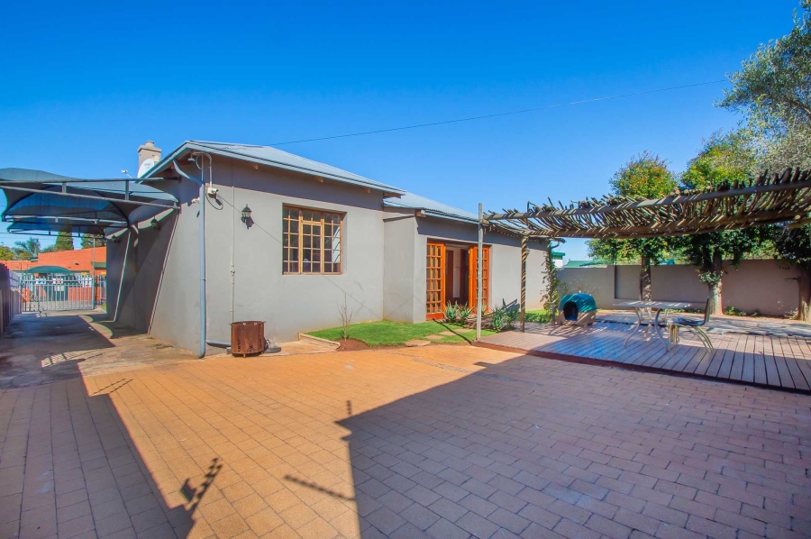 2 Bedroom Property for Sale in Krugersdorp North Gauteng