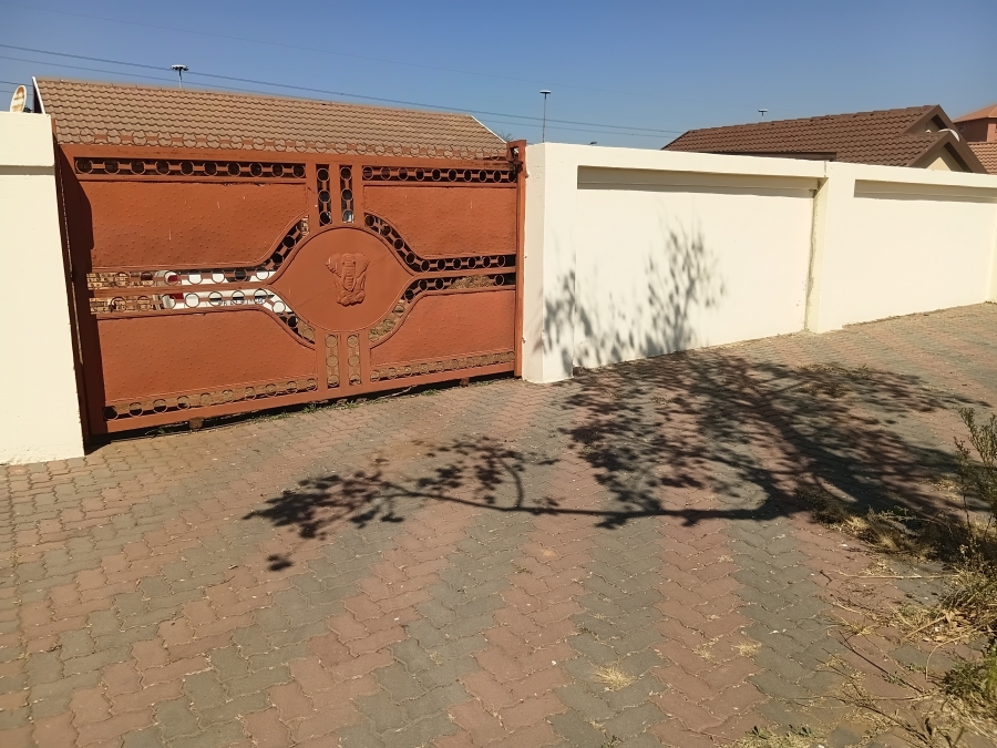 3 Bedroom Property for Sale in Danville Gauteng