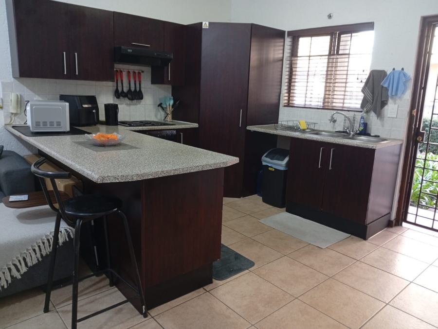 To Let 1 Bedroom Property for Rent in Paulshof Gauteng