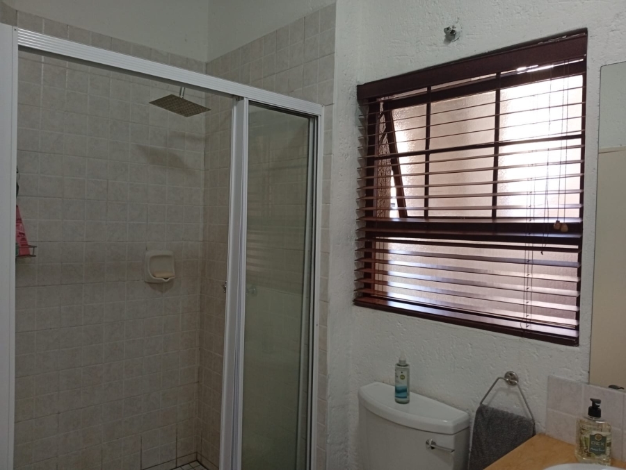 To Let 1 Bedroom Property for Rent in Paulshof Gauteng