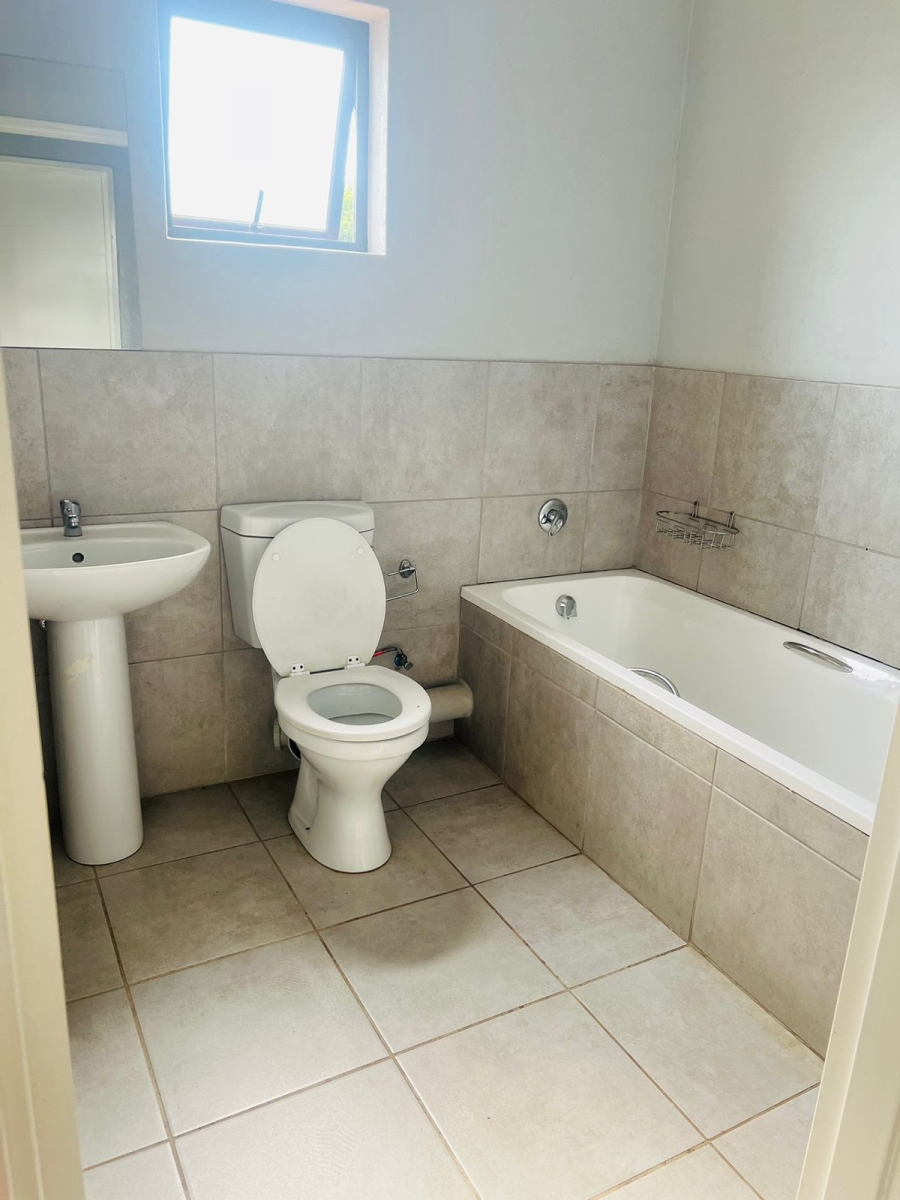 To Let 3 Bedroom Property for Rent in Terenure Gauteng