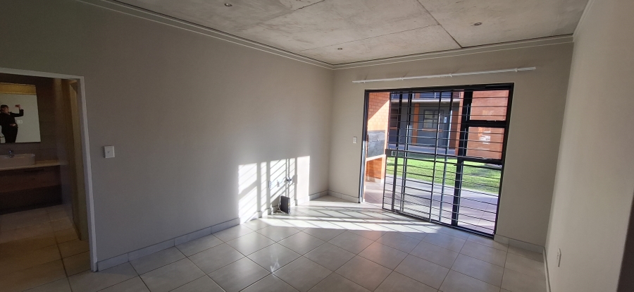 To Let 2 Bedroom Property for Rent in Rietvalleirand Gauteng