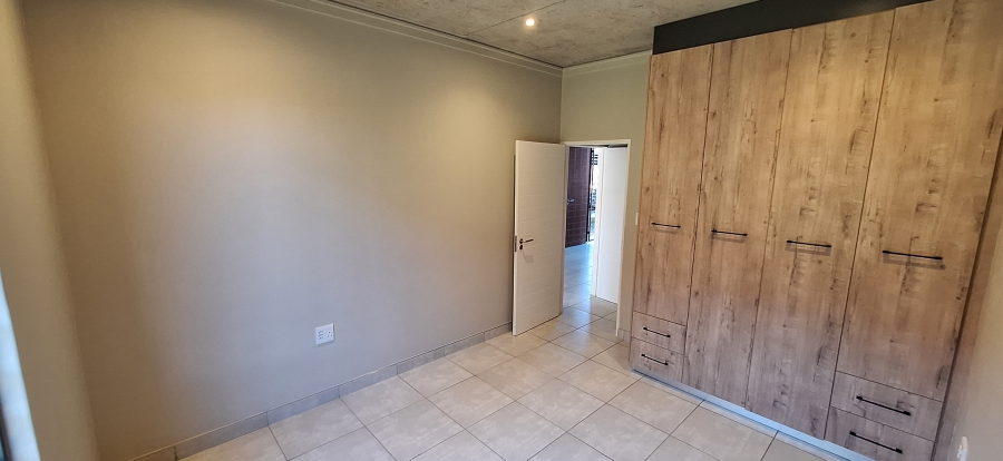 To Let 2 Bedroom Property for Rent in Rietvalleirand Gauteng