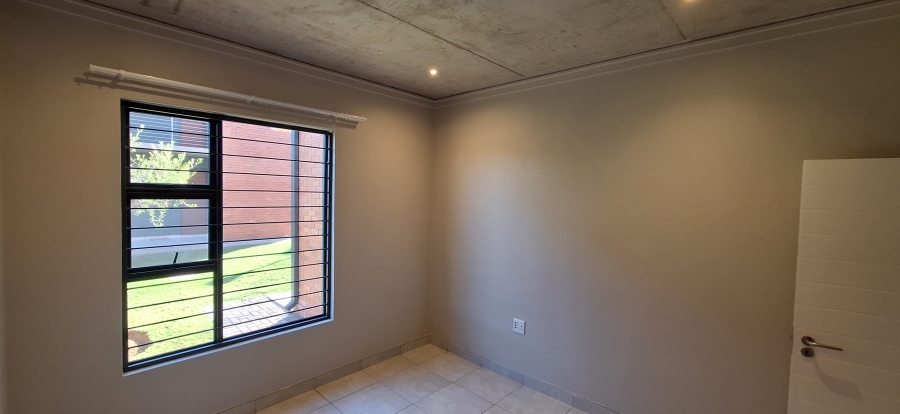 To Let 2 Bedroom Property for Rent in Rietvalleirand Gauteng