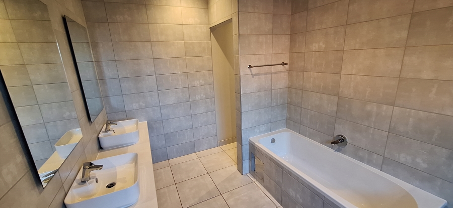 To Let 2 Bedroom Property for Rent in Rietvalleirand Gauteng