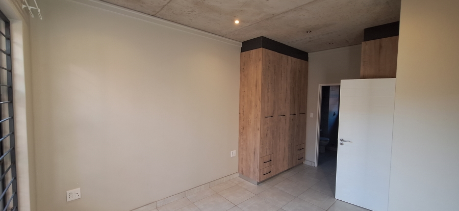 To Let 2 Bedroom Property for Rent in Rietvalleirand Gauteng