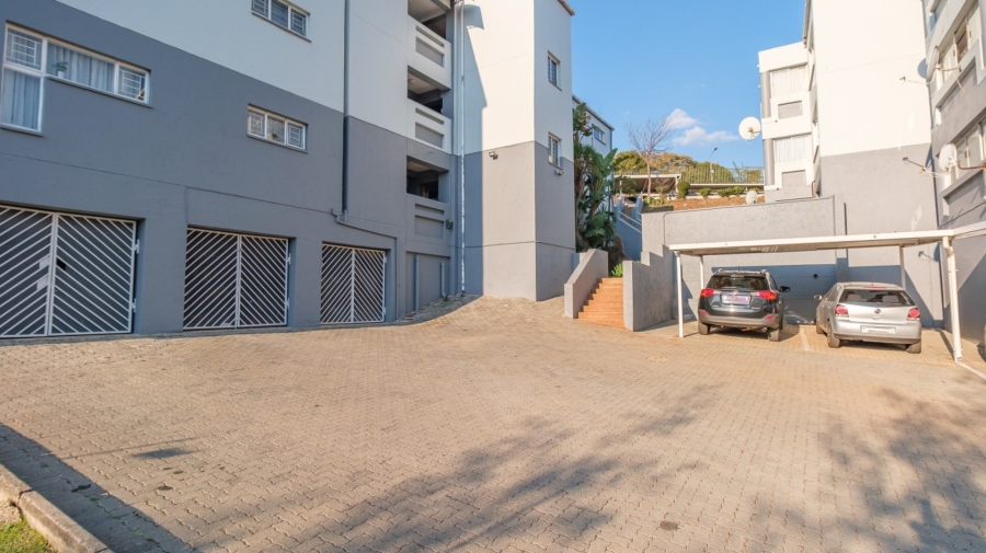 1 Bedroom Property for Sale in Discovery Gauteng