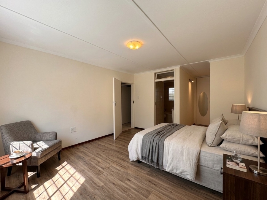 2 Bedroom Property for Sale in Bryanston Gauteng