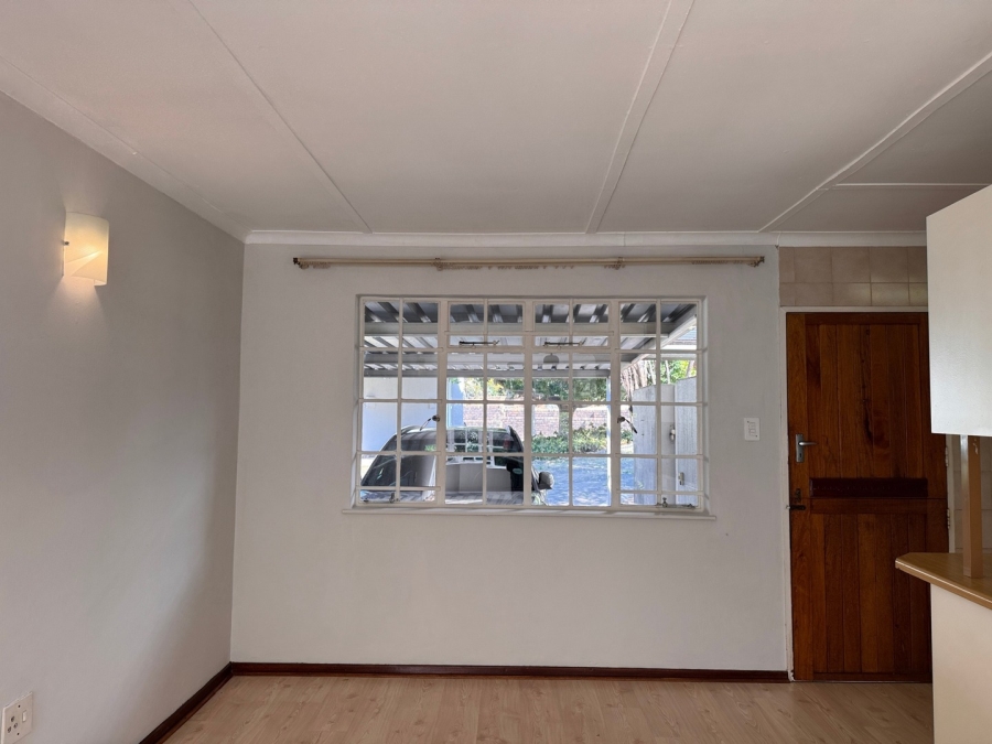 2 Bedroom Property for Sale in Bryanston Gauteng