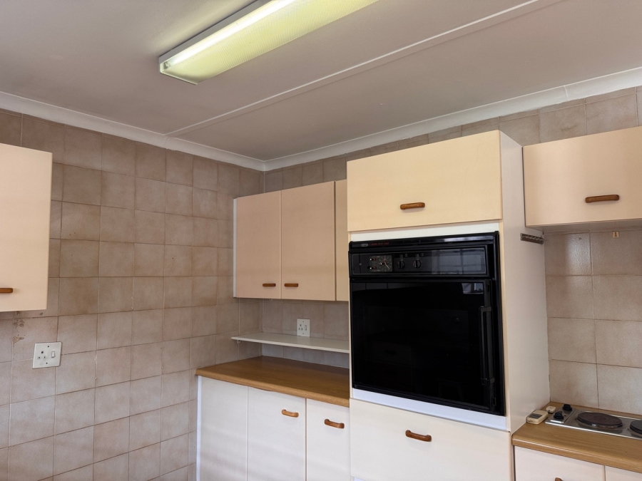 2 Bedroom Property for Sale in Bryanston Gauteng