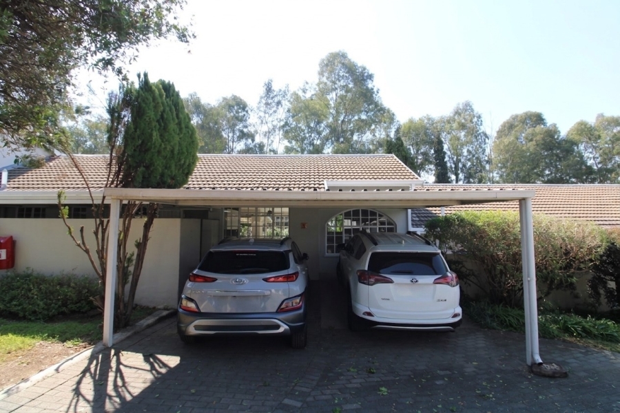 2 Bedroom Property for Sale in Bryanston Gauteng