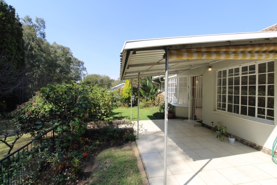 2 Bedroom Property for Sale in Bryanston Gauteng
